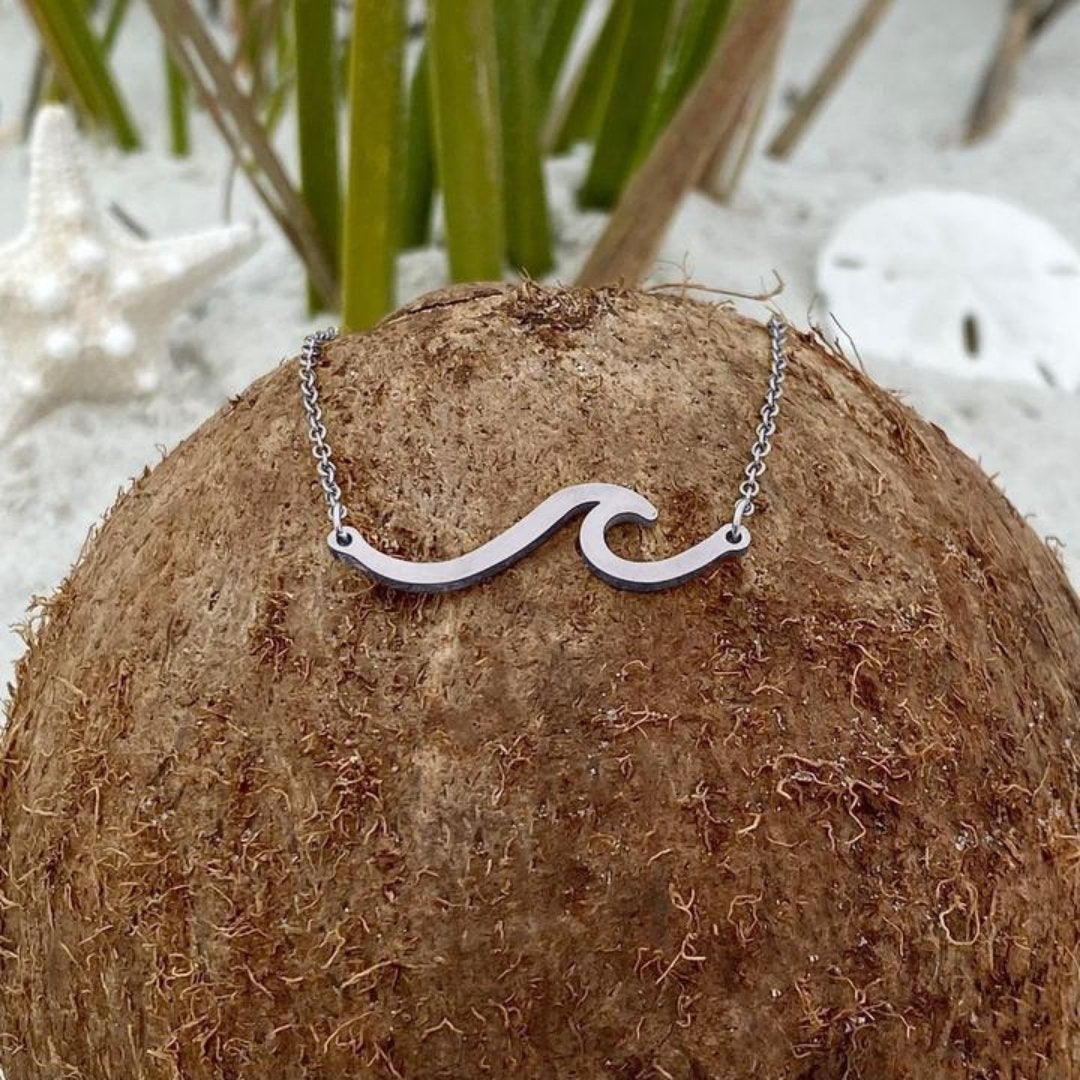 Adelyn™ Silver Sea Wave Necklace