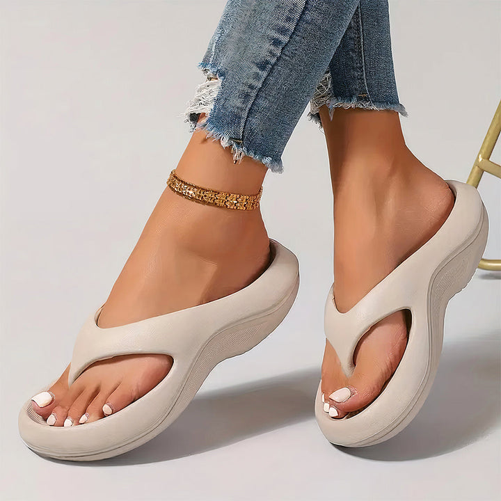 Raven™ Pillow Arch Support Flip Flops