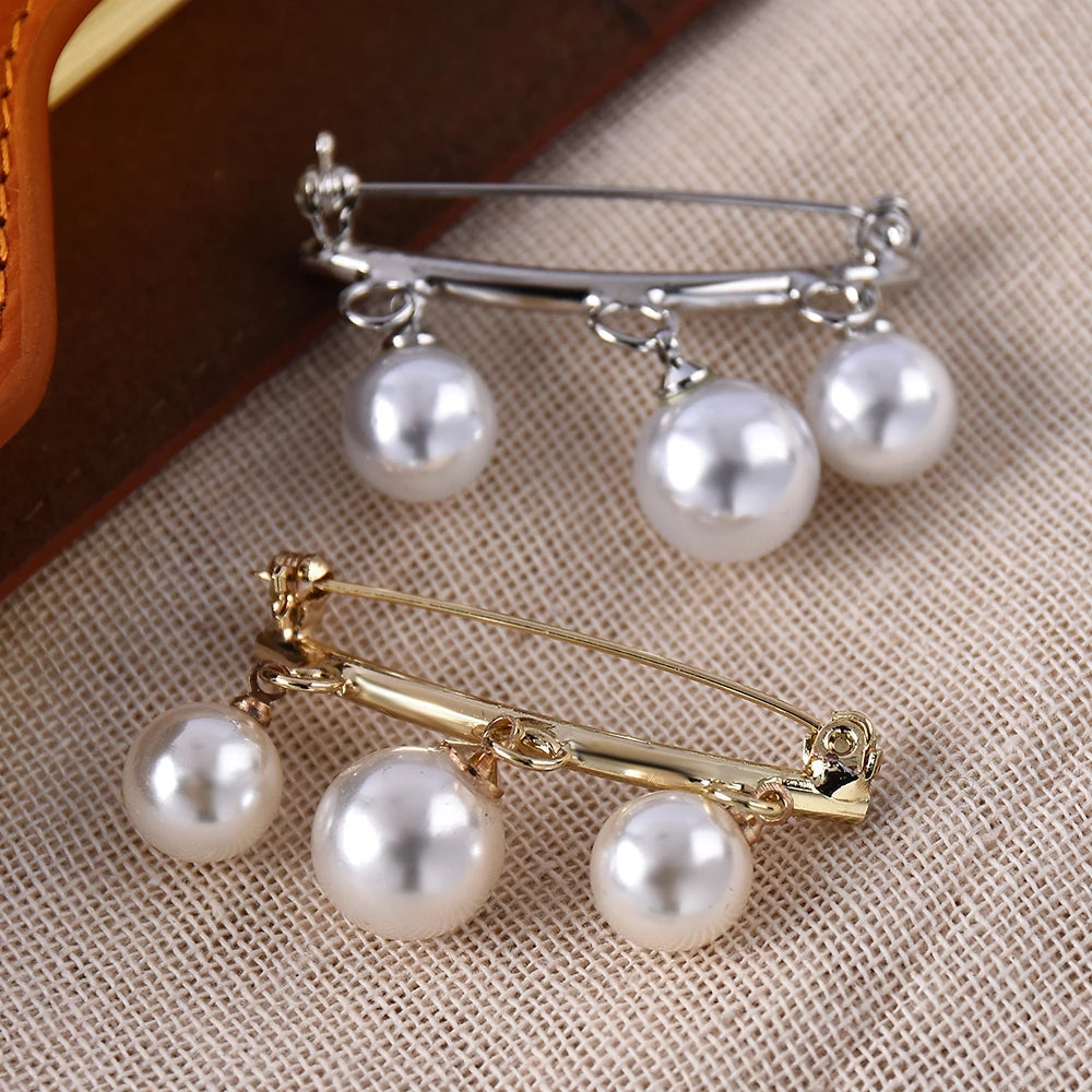 Journee™ Vintage Pearl Brooch in Gold and Silver