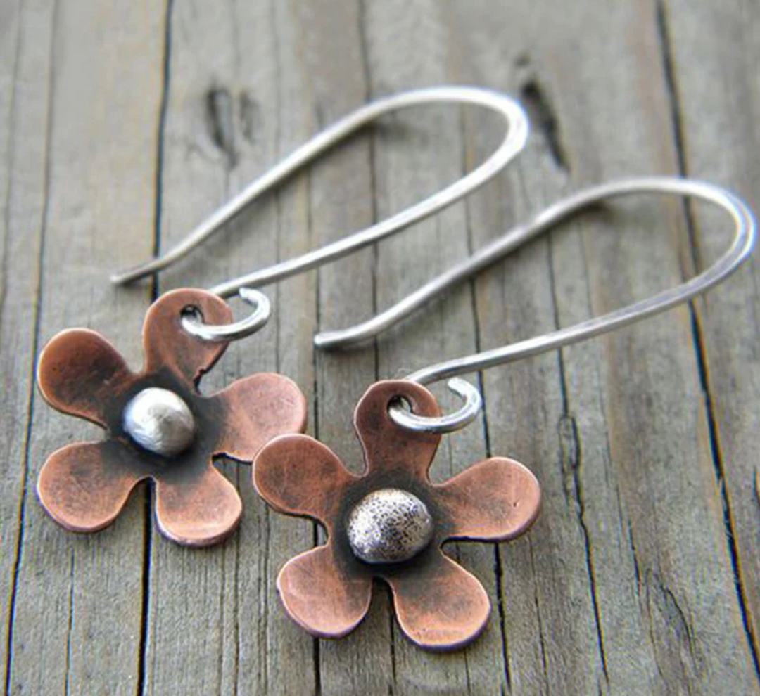 Ophelia™ Vintage Flower Earrings in Silver