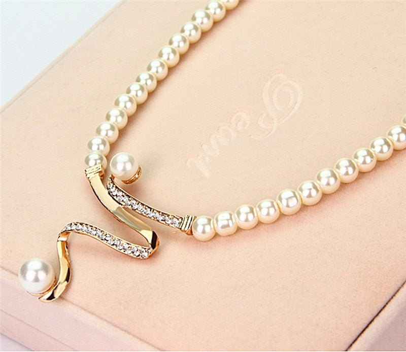 Madelyn™ Natural Pearl Necklace + Earrings Set