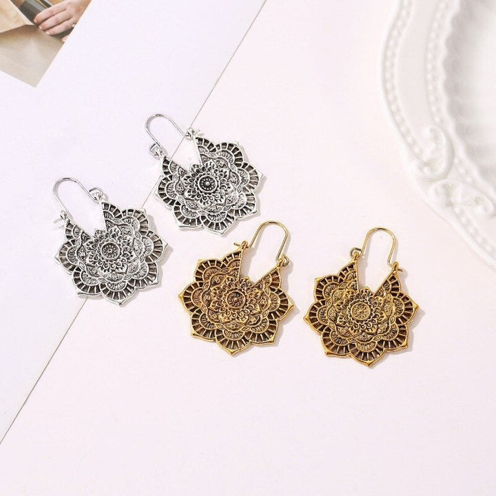 Payton™ Lotus Mandala Earrings