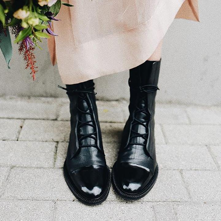 Sofia Vintage Look Heel Boots