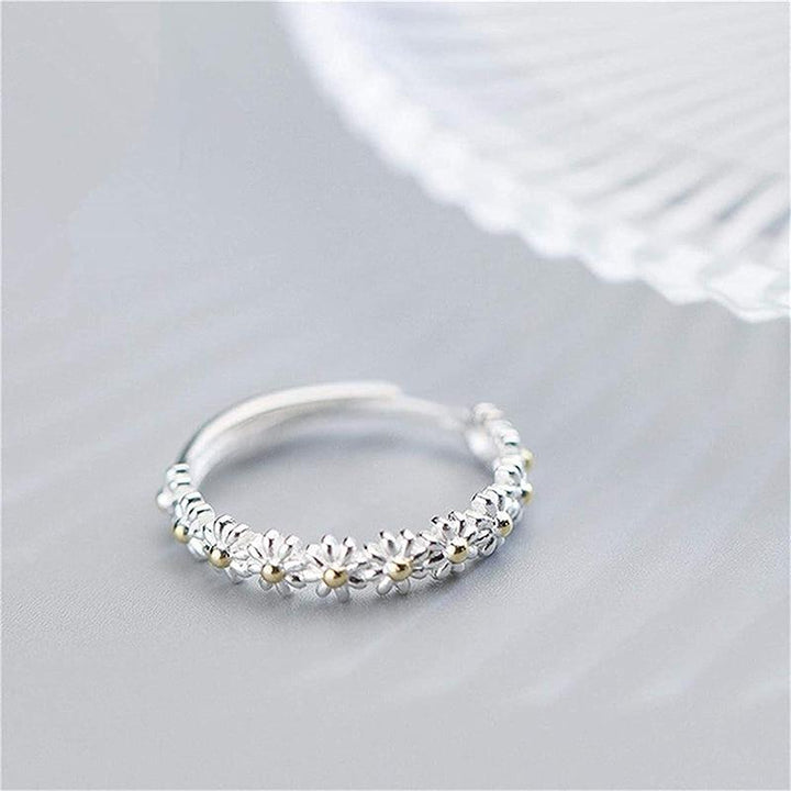 Adeline™ Adjustable Silver and Hand Painted Enamel Daisy Ring