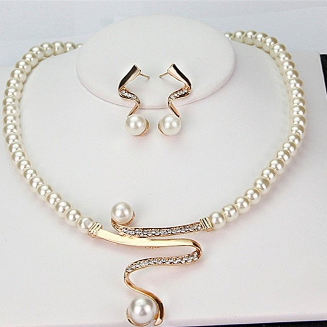 Madelyn™ Natural Pearl Necklace + Earrings Set