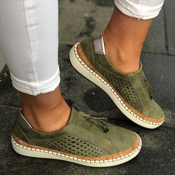Amélie & Sage™ | Kendall Orthopedic Slip-Ons