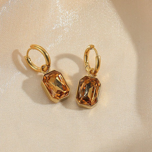Sawyer™ Vintage Crystal Earrings in Gold