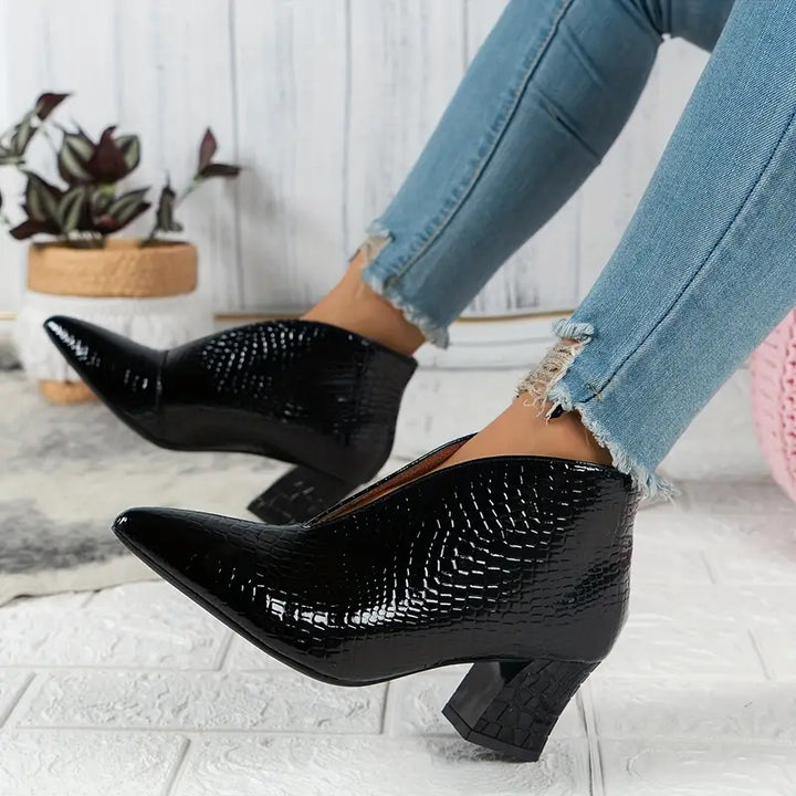 Iris Women's Pointed-Heeled Boot