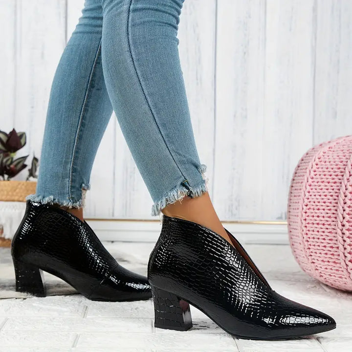 Iris Women's Pointed-Heeled Boot