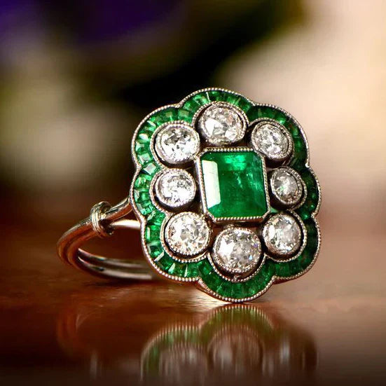 Alexis™ Vintage Emerald Ring