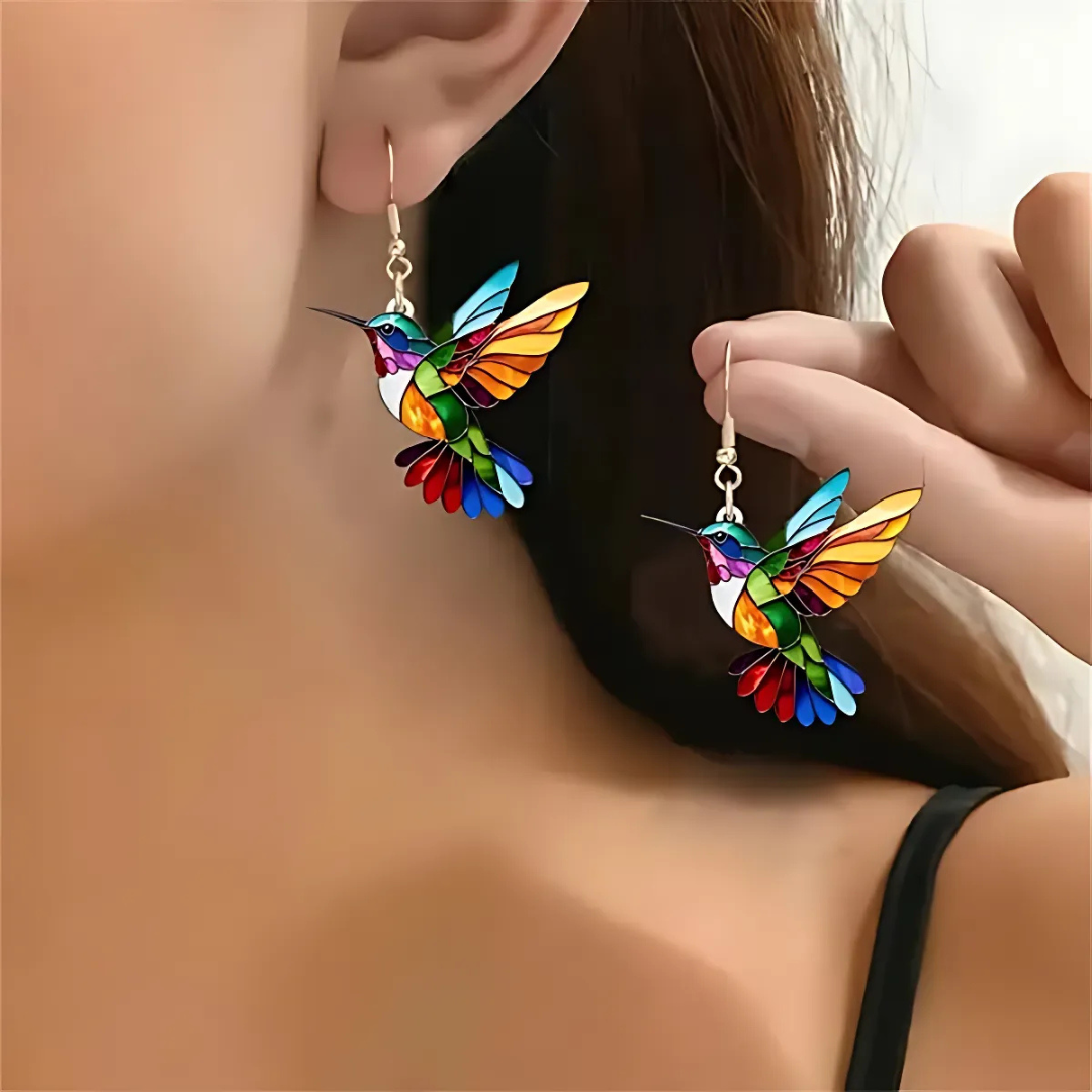 Stunning Hummingbird Necklace with Complimentary Earrings – Exclusive Limited Time Deal