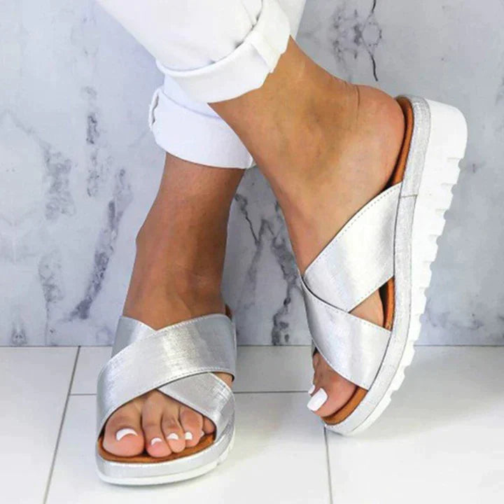 CloudWalk™ | The Innovative Ortho-Sandals Leading the Trend