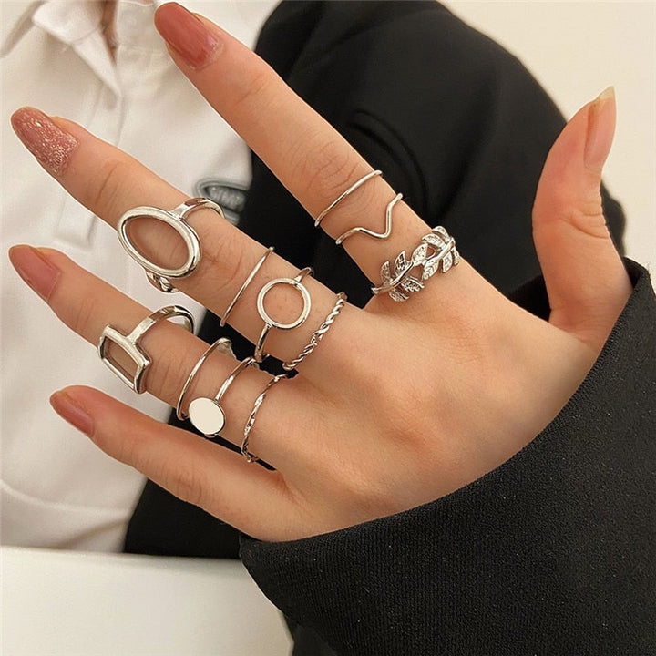 Rosemary™ Pack of 11 Vintage Silver Rings