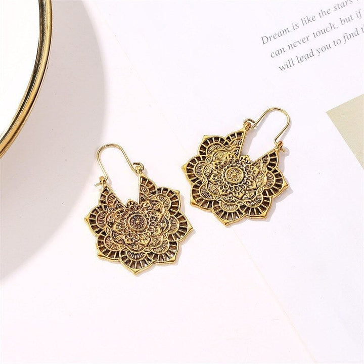 Payton™ Lotus Mandala Earrings