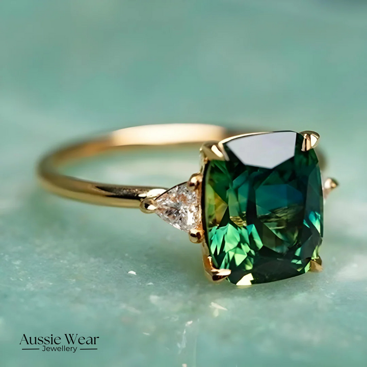 Caroll™ Gold Ring with Green Zirconia