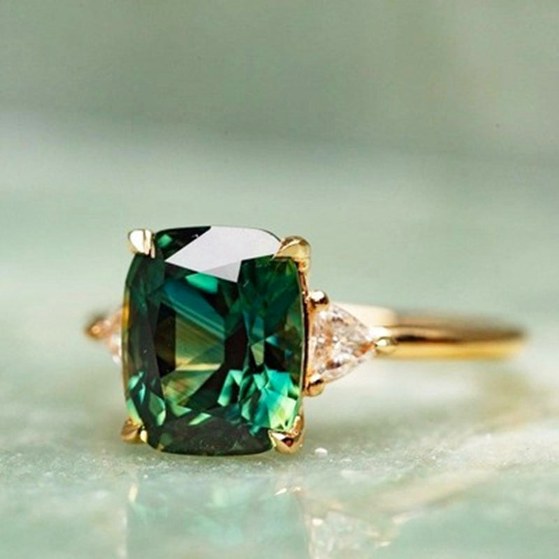 Londyn™ Green Zirconia Ring in Gold