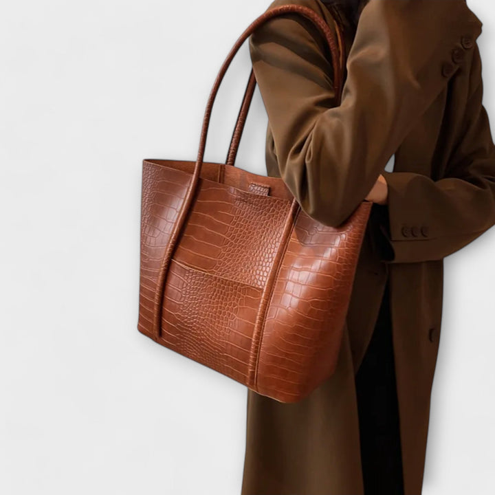 Genesis™ Classic Vintage Shoulder Bag